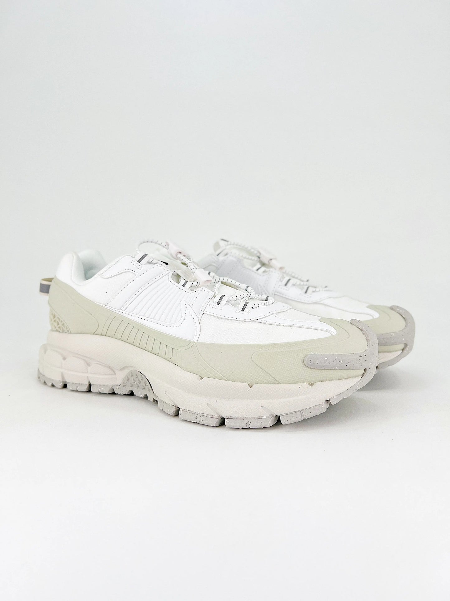 NIKE | VOMERO 5 COOL&BAG