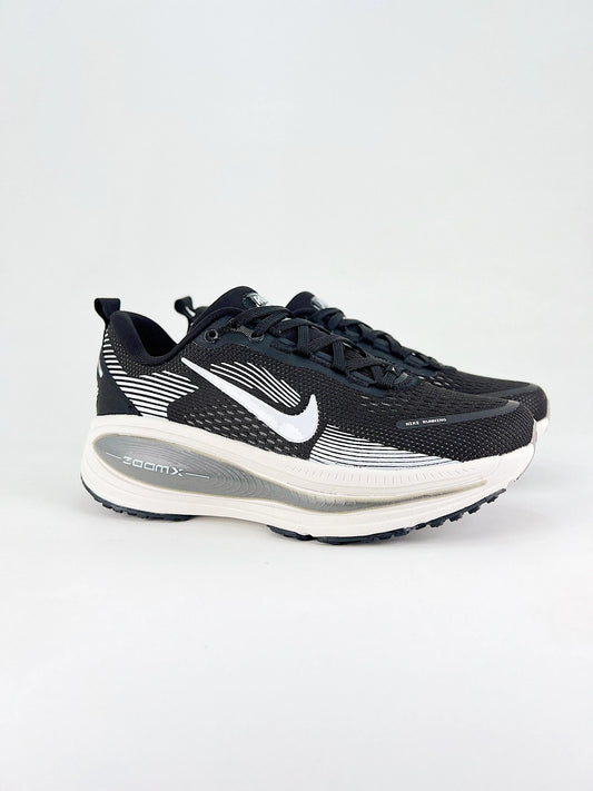 Nike VOMERO 18 COOL&BAG