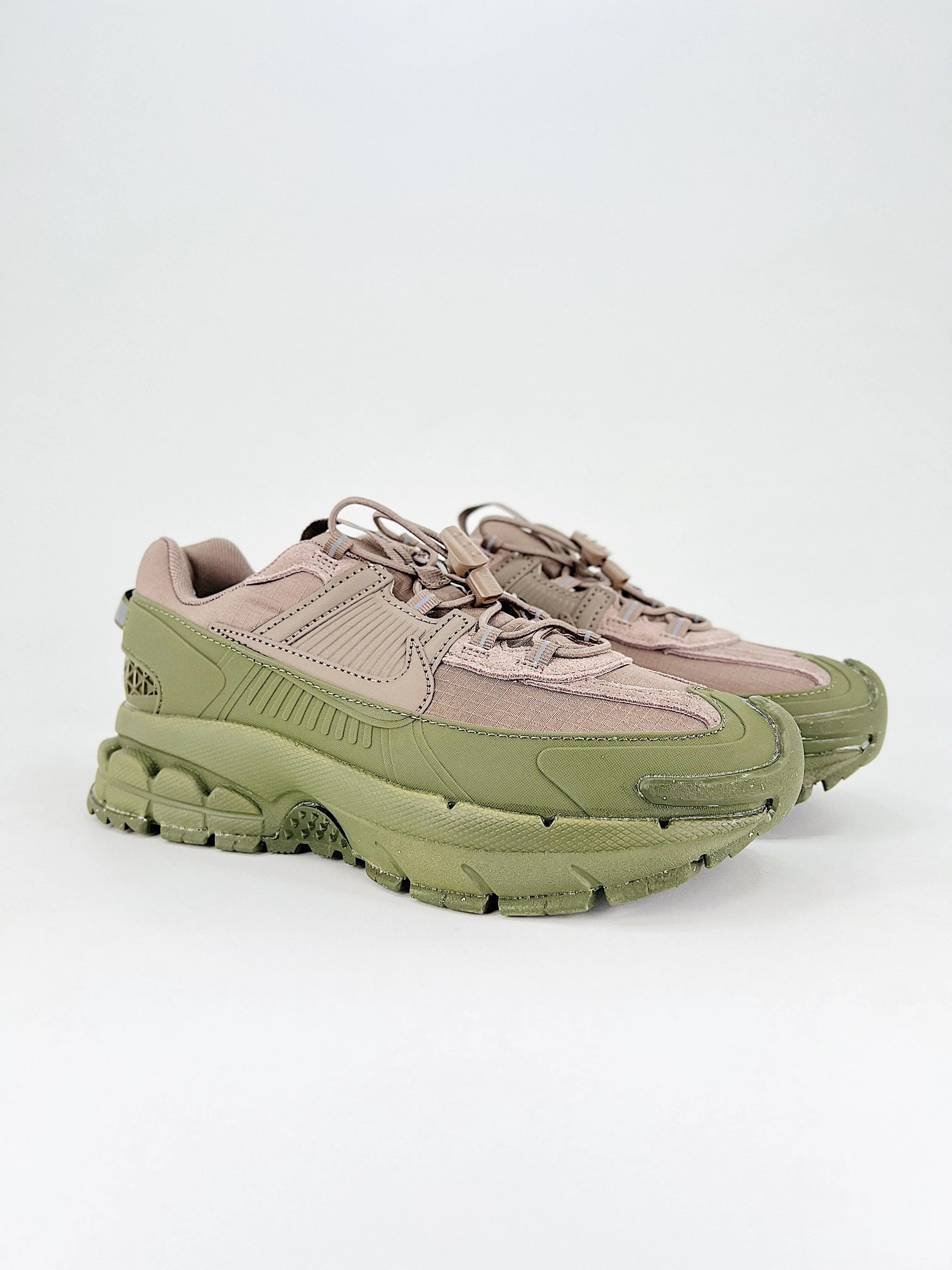 NIKE | VOMERO 5 COOL&BAG