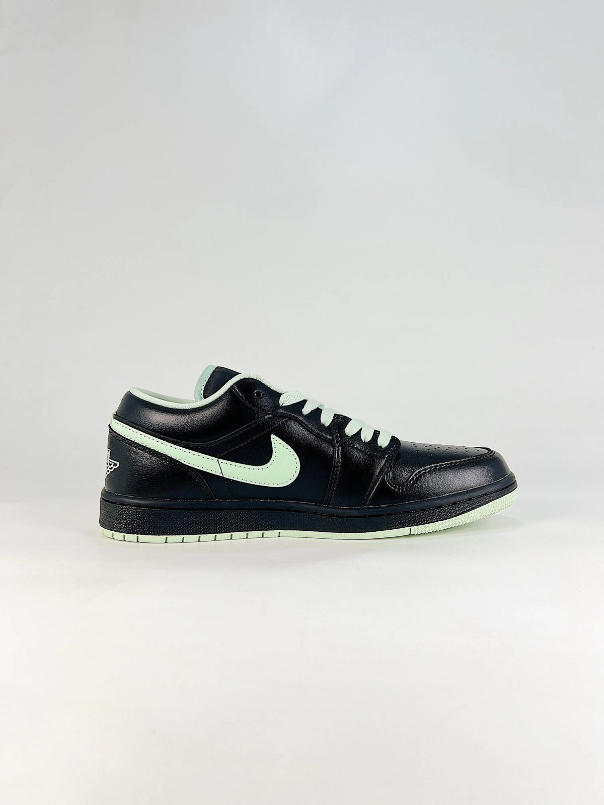 Air Jordan 1 Low Black Mint Green  COOLANDBAG