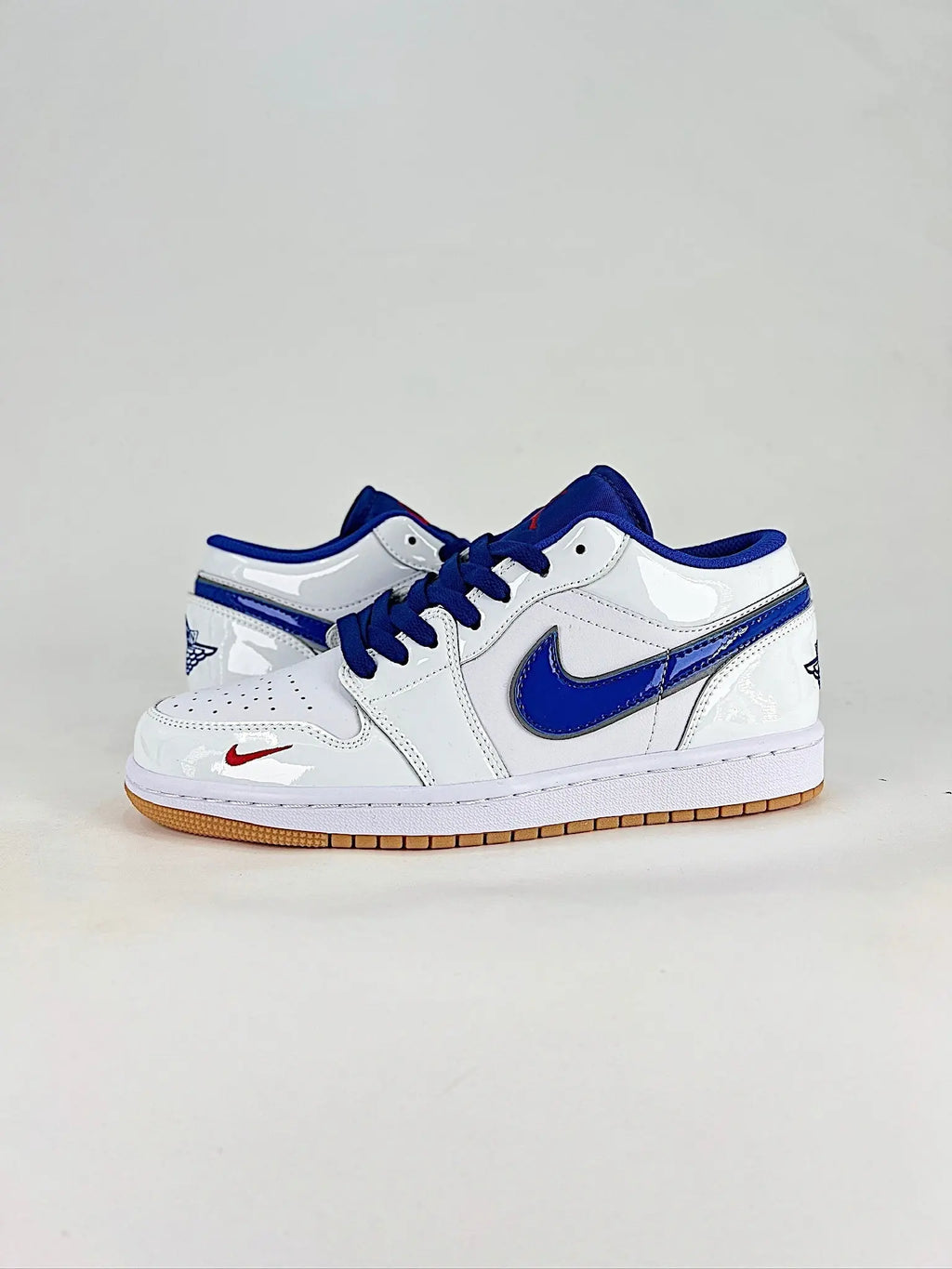 Air Jordan 1 Low SE Patent Blue Gum  COOLANDBAG