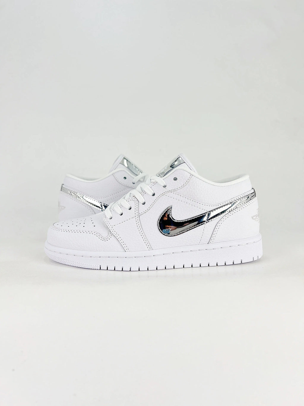 Air Jordan 1 Low White Silver Metallic  COOLANDBAG
