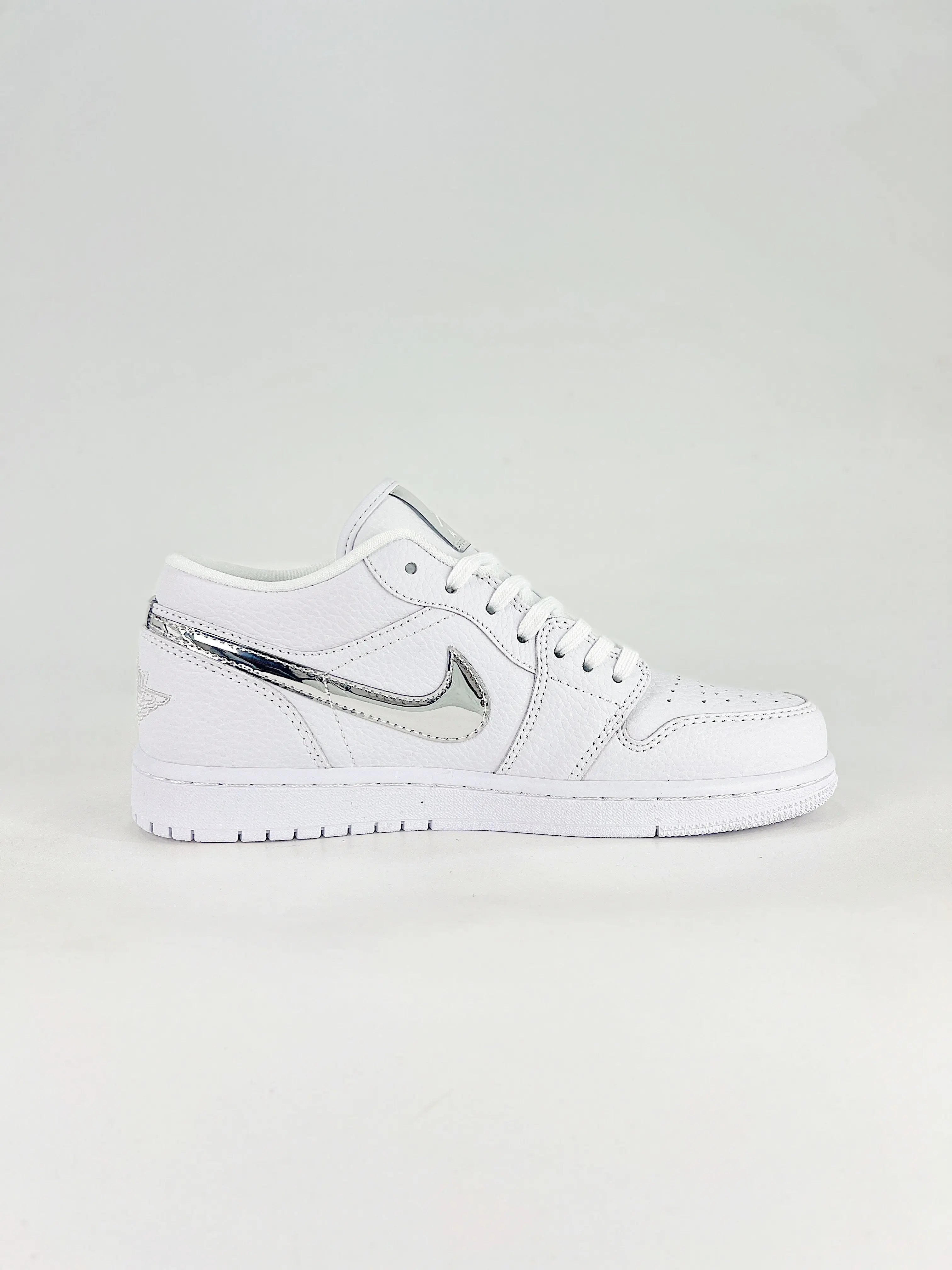 Air Jordan 1 Low White Silver Metallic  COOLANDBAG