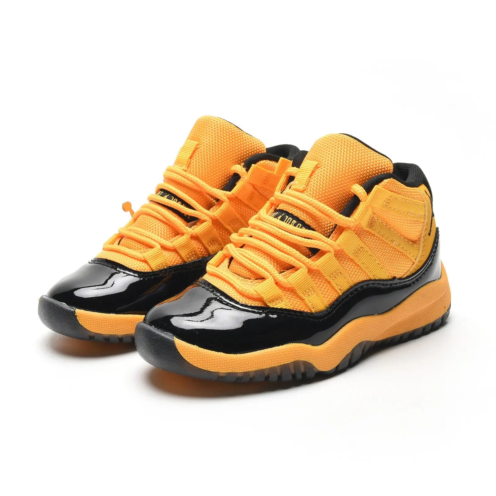 Air Jordan 11 Low (Enfant)