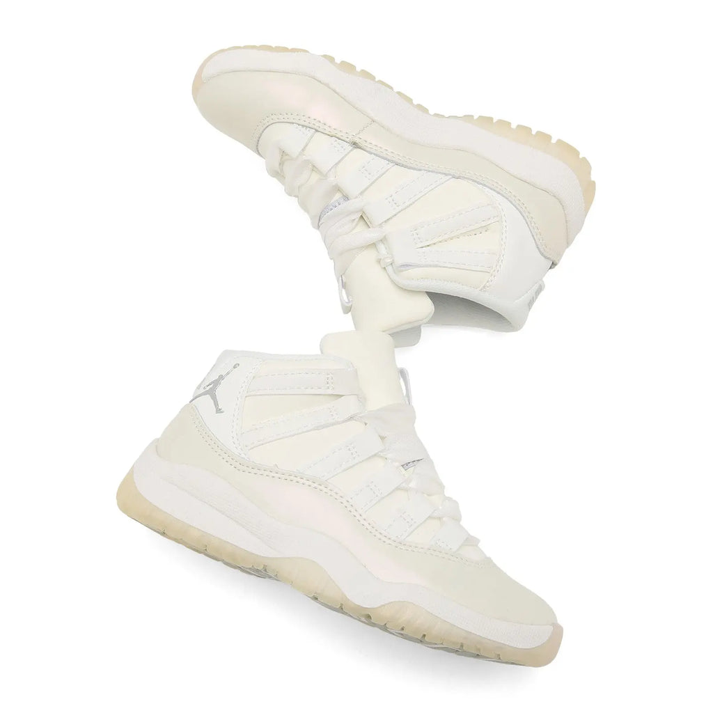 Air Jordan 11 Low (Enfant)