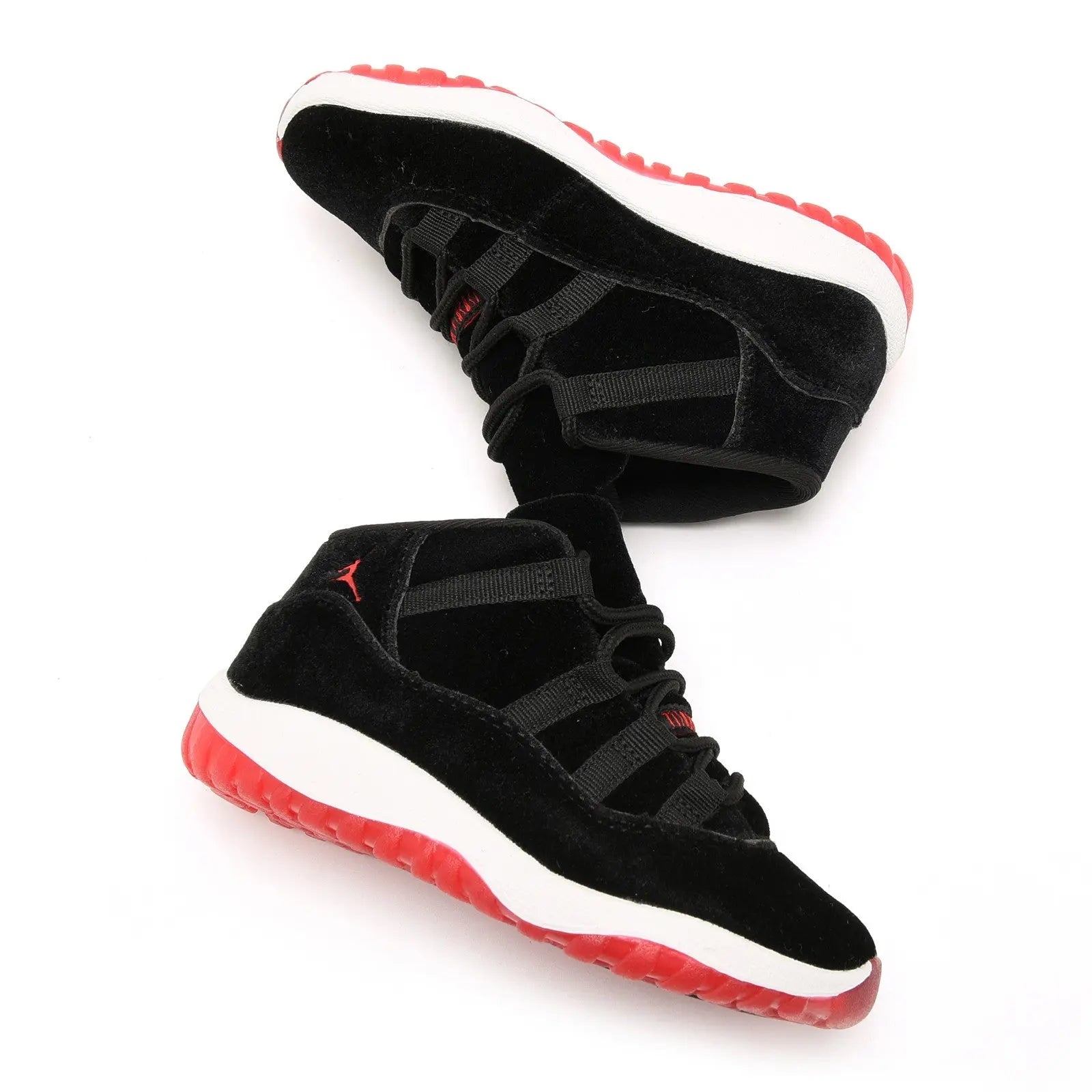 Air Jordan 11 Low (Enfant)