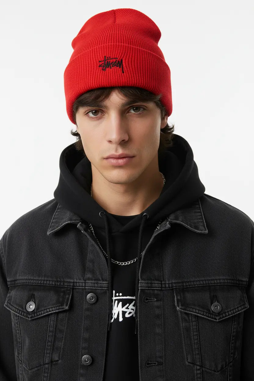 Bonnet Stussy - Rouge avec Logo Brodé  COOLANDBAG