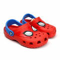 Crocs Spider-Man Rouge Bleu Enfant - Fond blanc studio