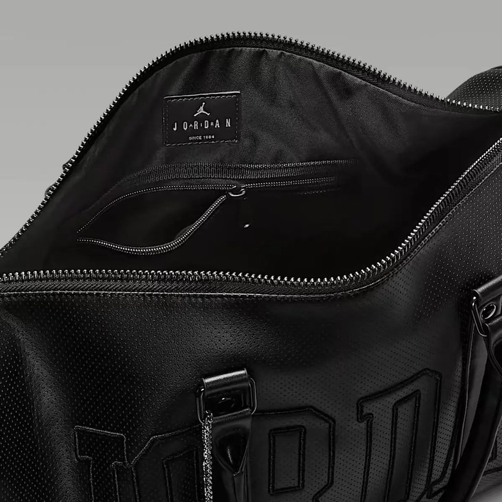 Jordan Duffle Bag 84