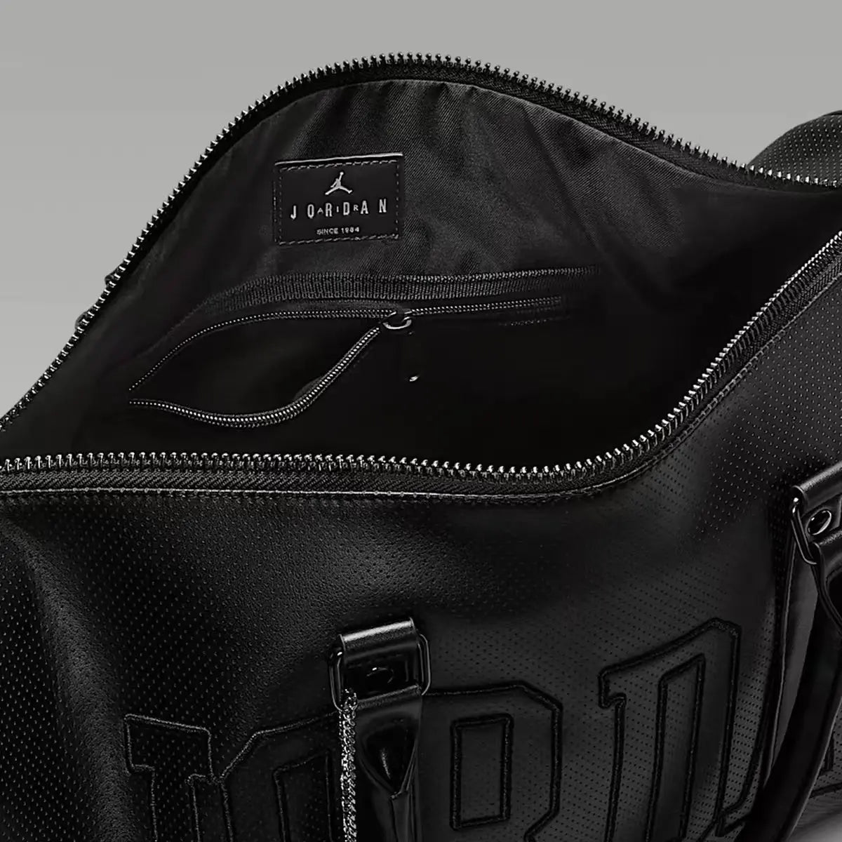 Jordan Duffle Bag 84