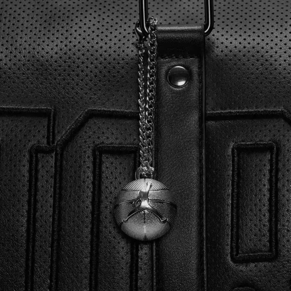Jordan Duffle Bag 84