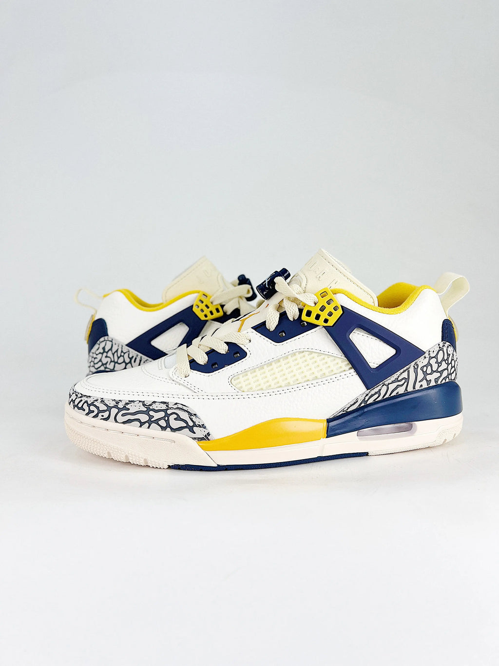 Jordan Spizike Low White Navy Yellow  COOLANDBAG