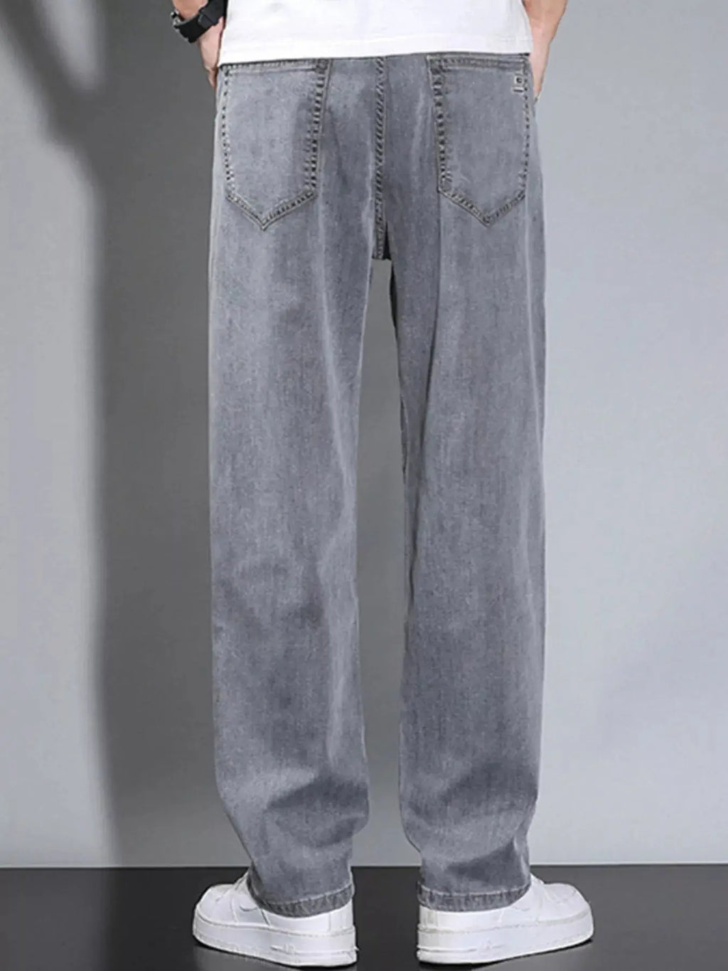 Men's Loose Fit Washed Jeans  COOLANDBAG