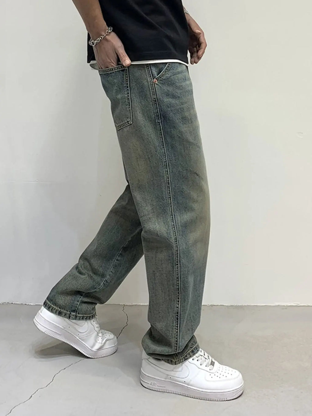 Men's Vintage Wash Loose Fit Jeans  COOLANDBAG