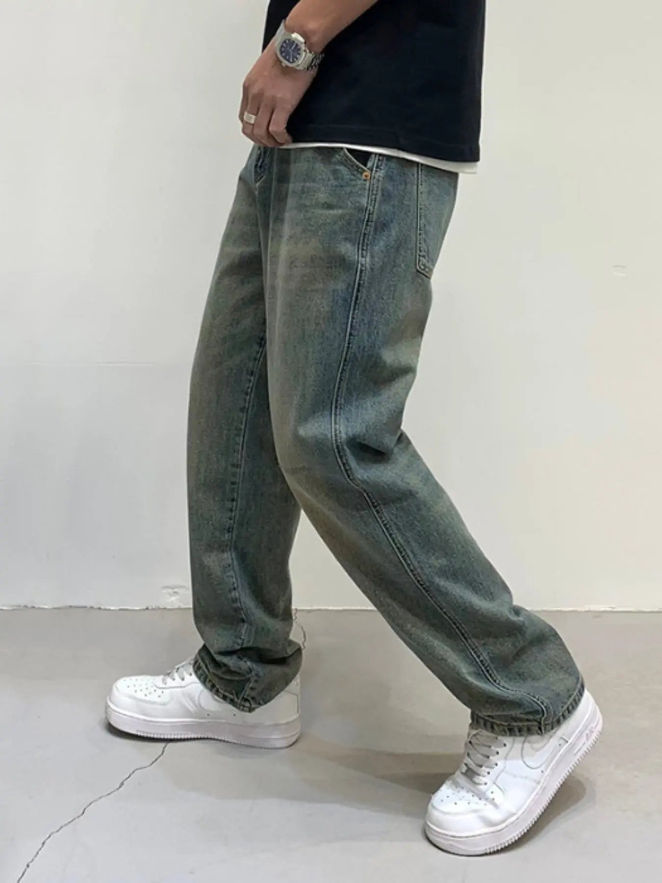 Men's Vintage Wash Loose Fit Jeans  COOLANDBAG