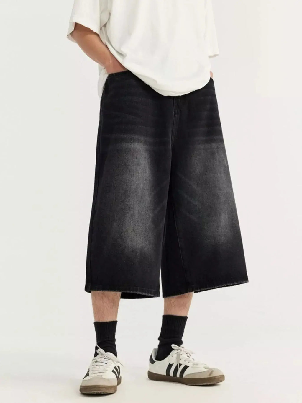Men's Washed Wide Leg Demin Shorts  COOLANDBAG