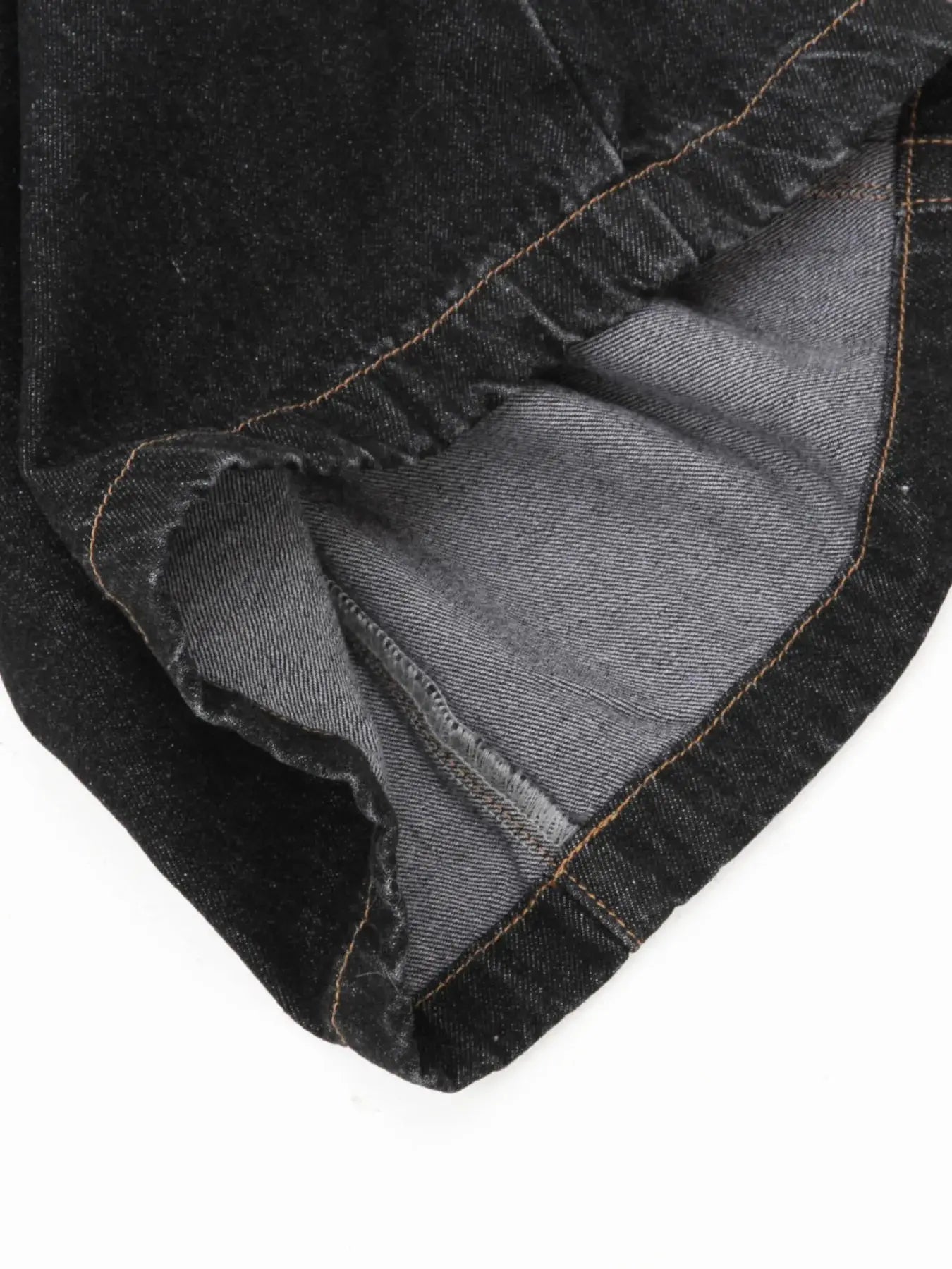 Men's Wide-Leg Denim Shorts with Plaid Accent  COOLANDBAG
