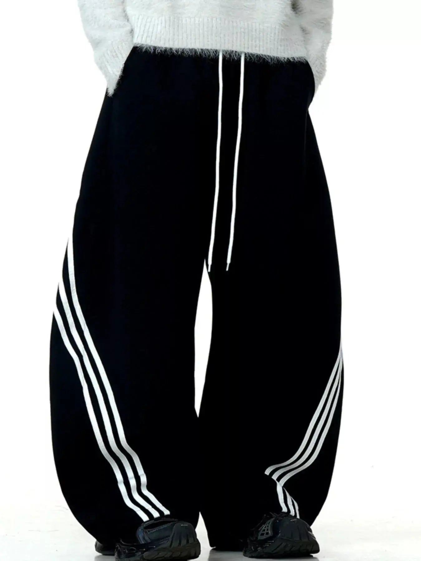 Men's Wide-Leg Striped Pants  COOLANDBAG