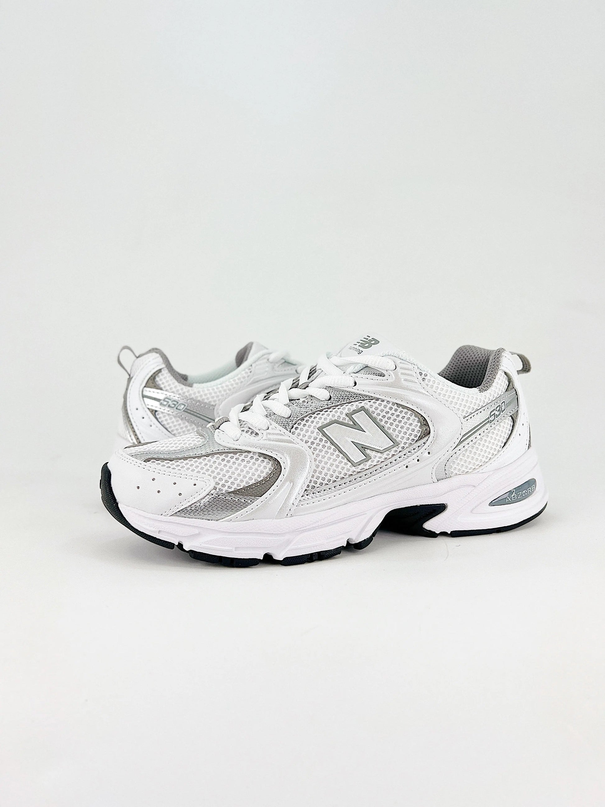 NEW BALANCE 530  COOLANDBAG