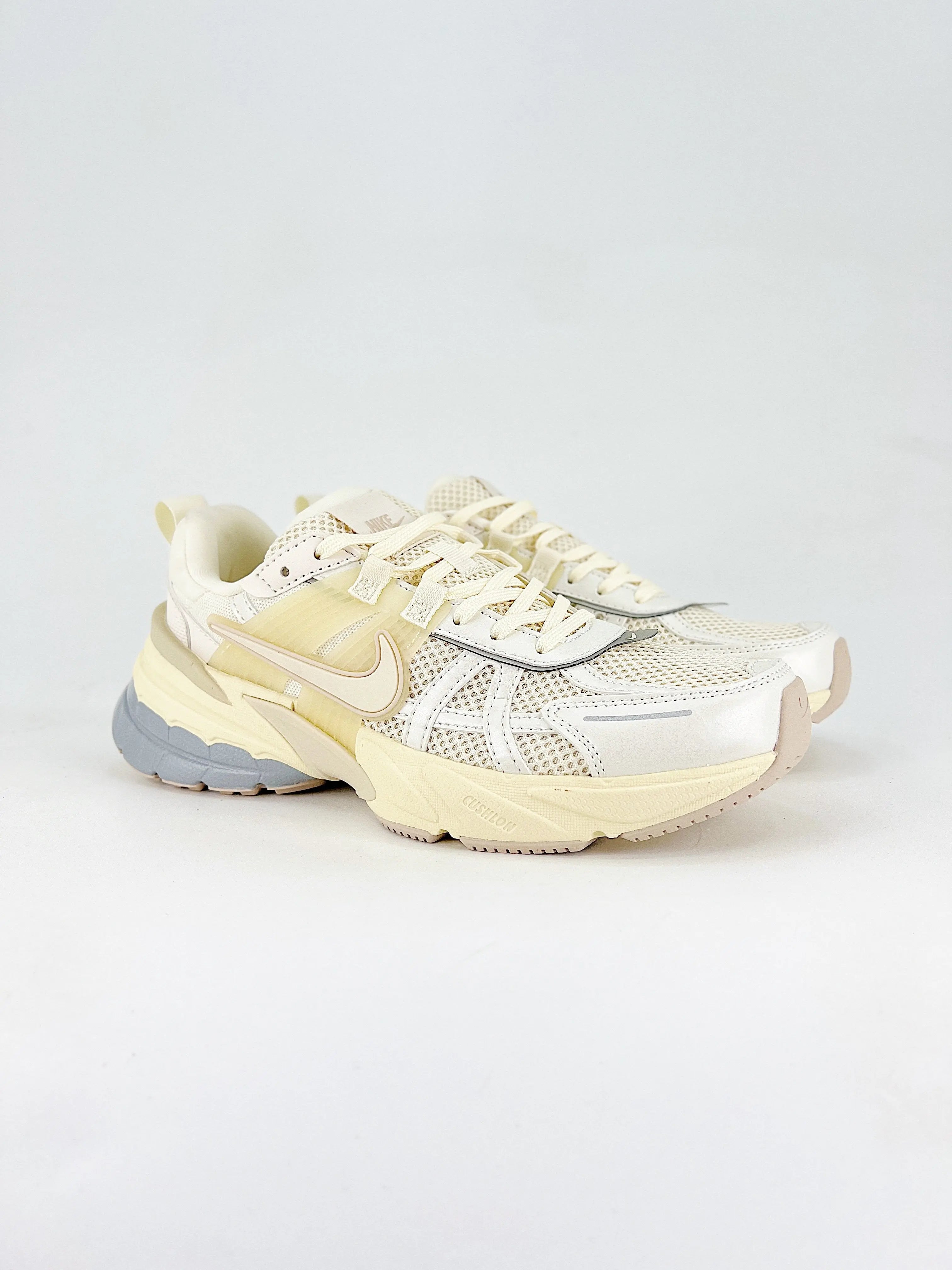 NIKE V2K RUN  COOLANDBAG