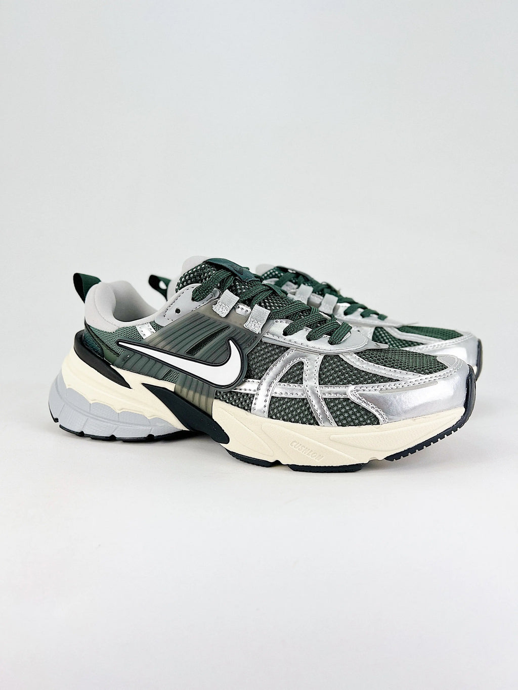 NIKE V2K RUN  COOLANDBAG