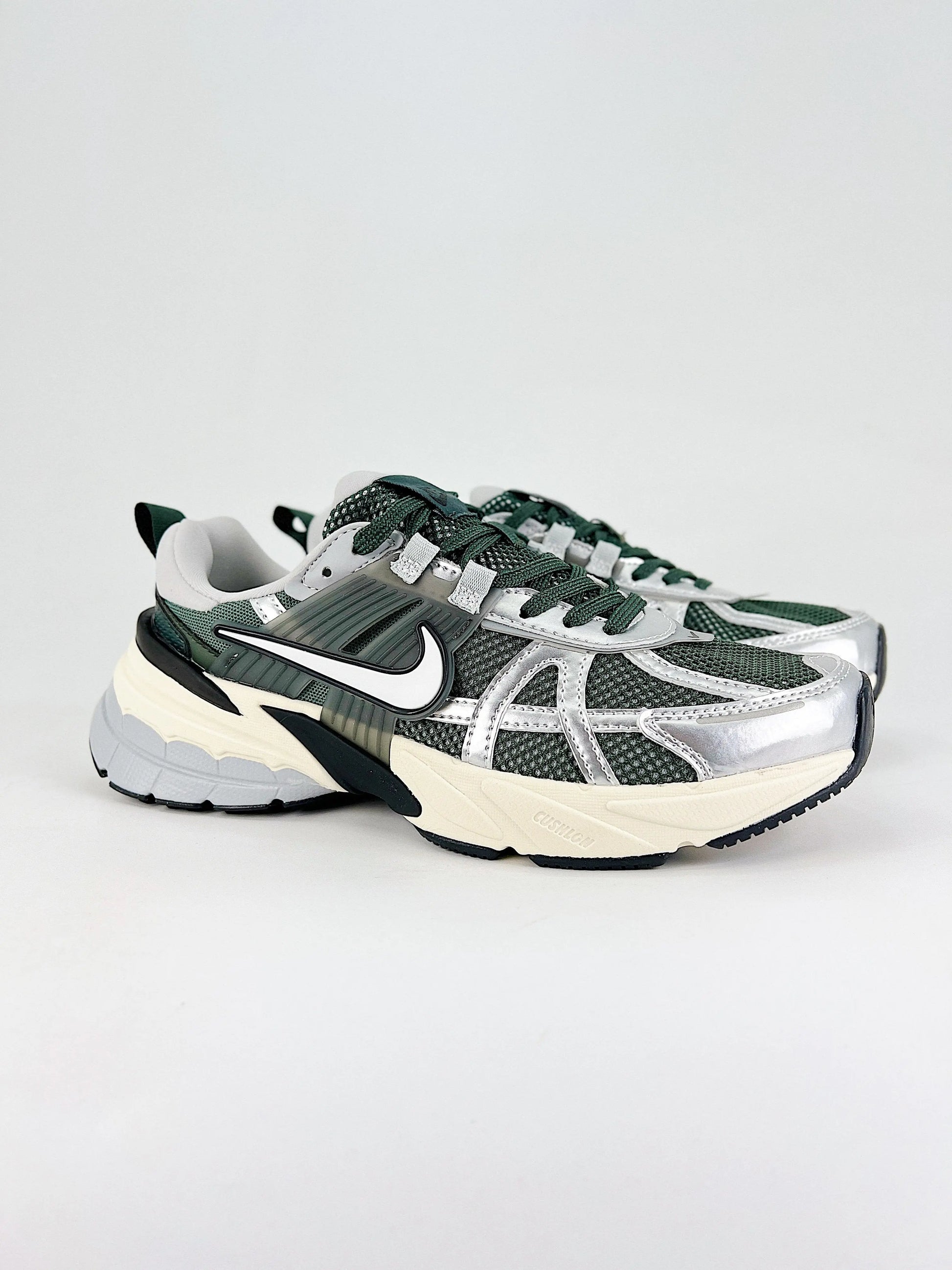 NIKE V2K RUN  COOLANDBAG