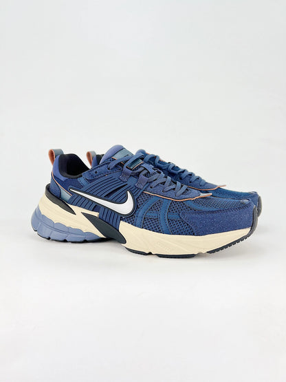 NIKE V2K RUN  COOLANDBAG