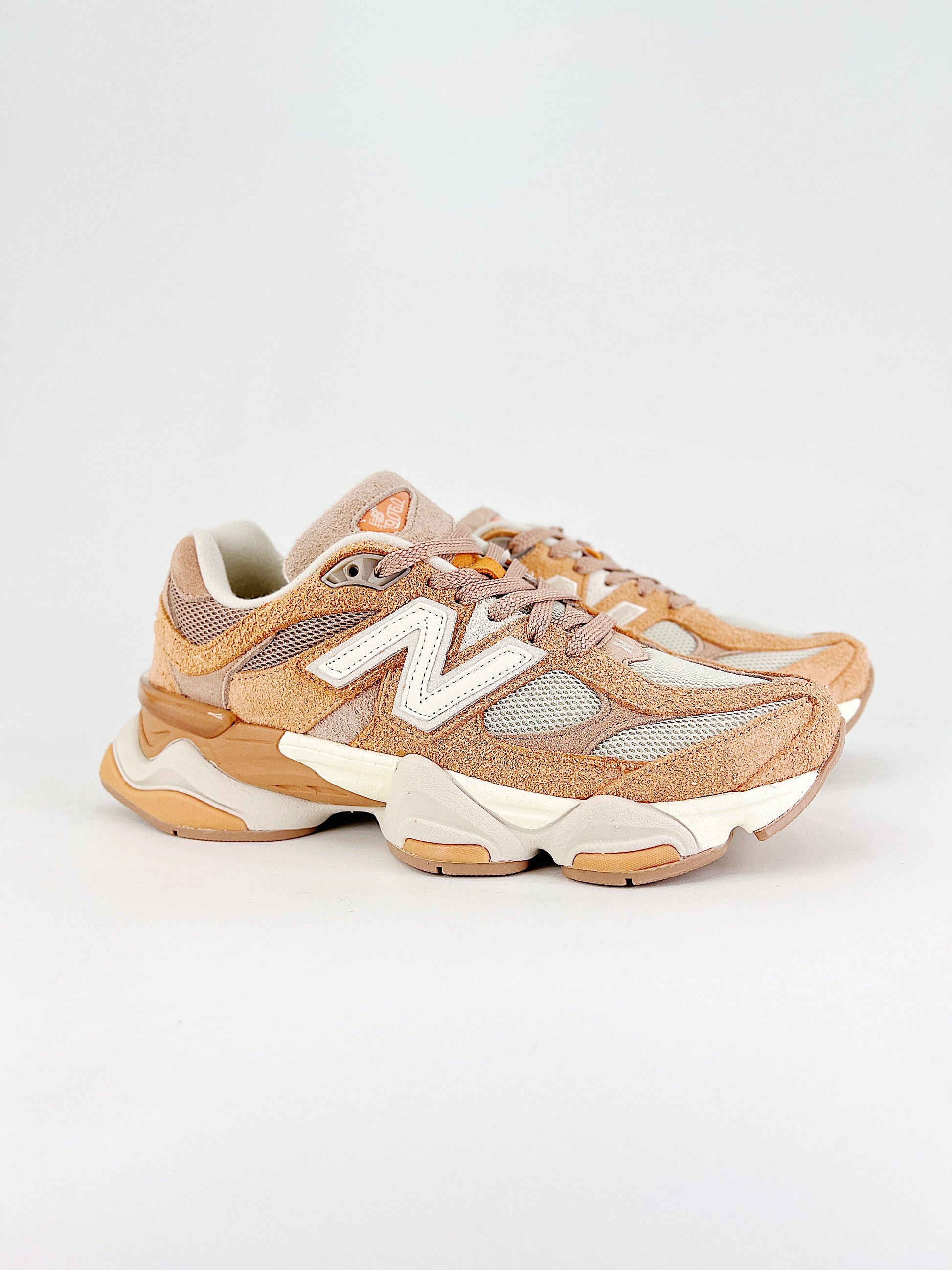 New Balance 9060  COOLANDBAG