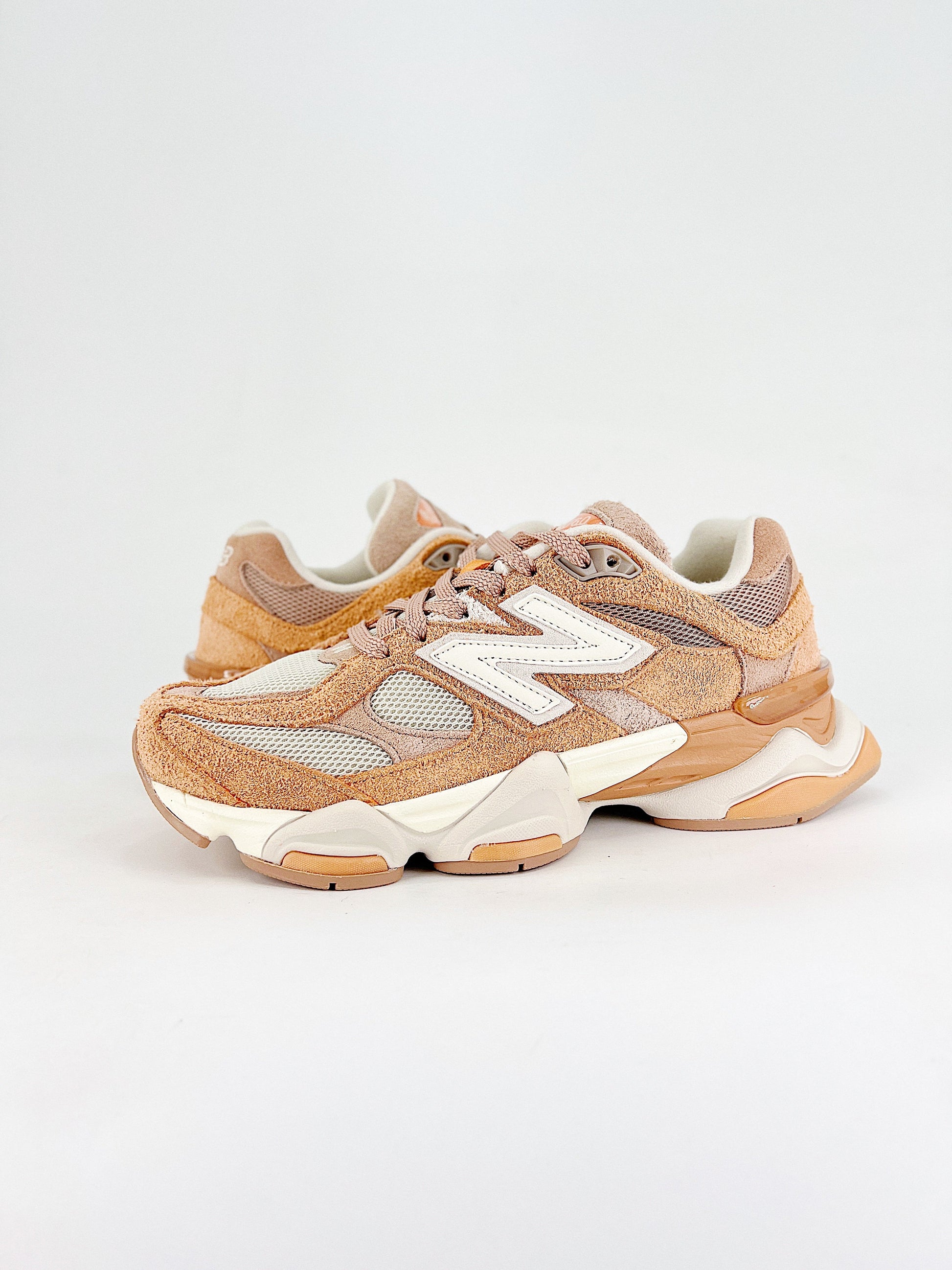 New Balance 9060  COOLANDBAG