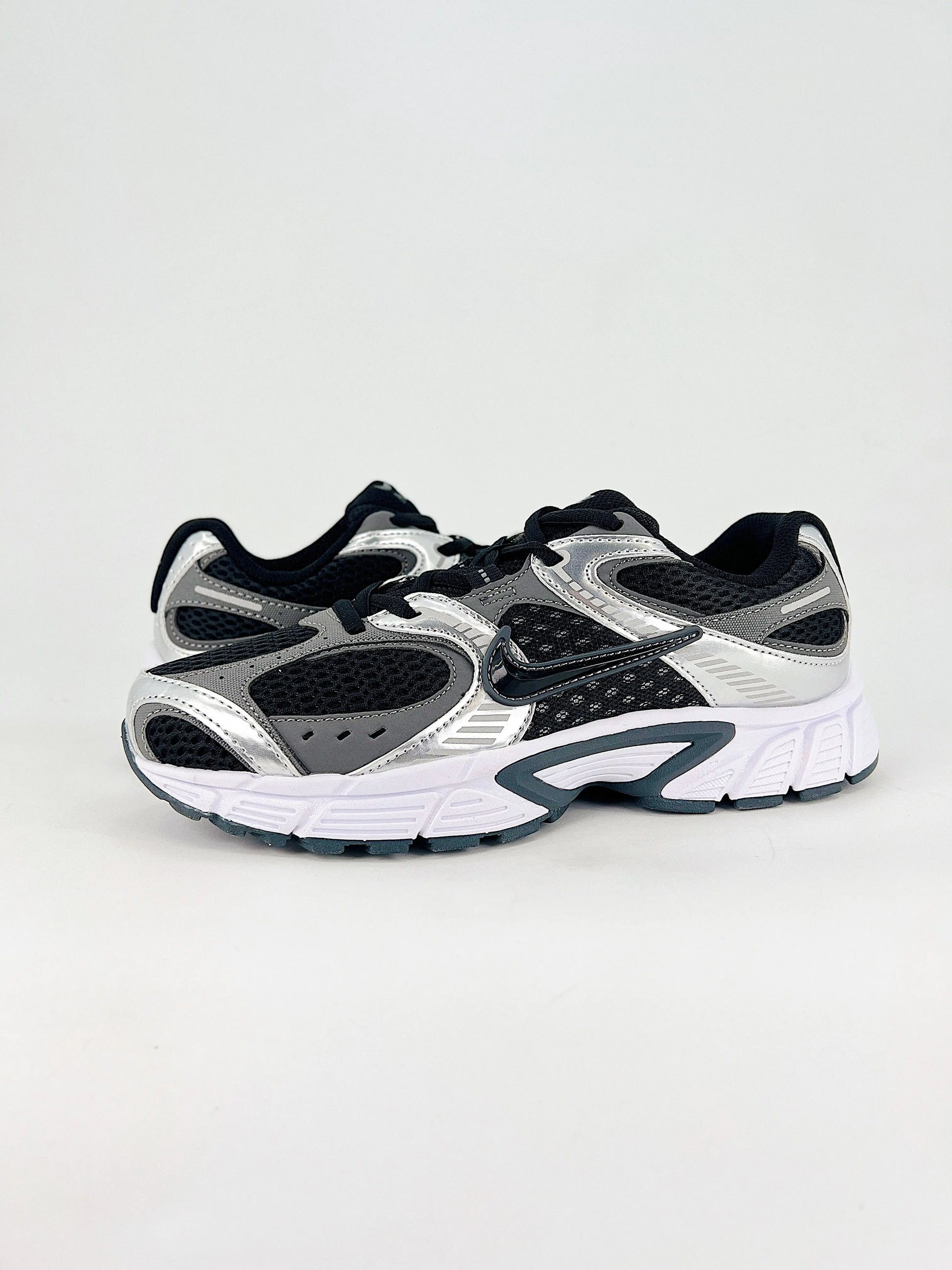 Nike V5 RNR Noir & Silver  COOLANDBAG