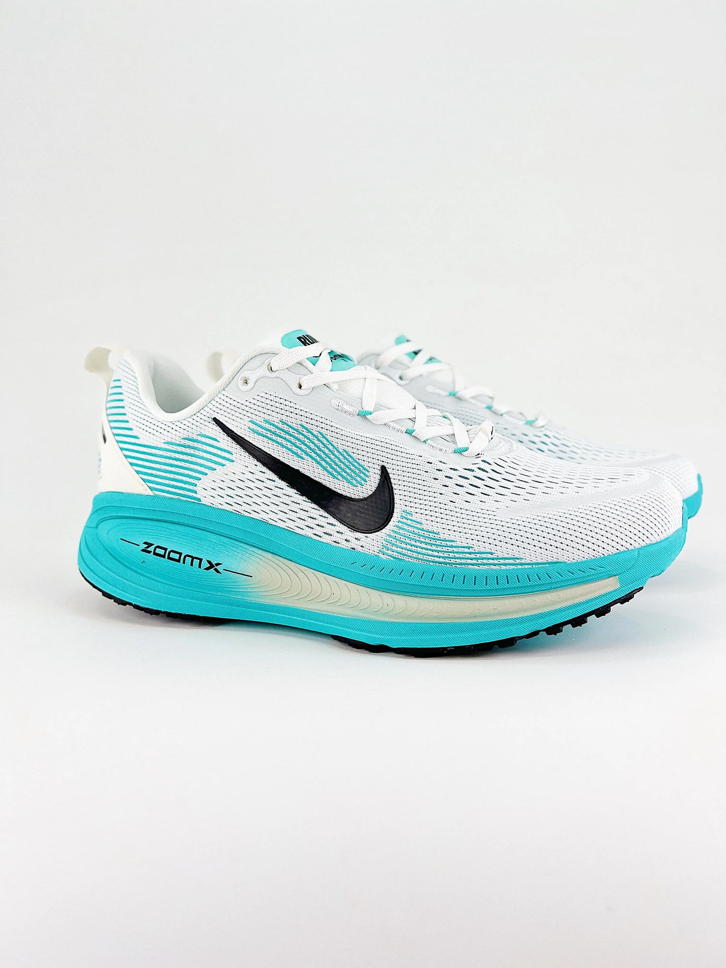 Nike VOMERO 18 COOL&BAG