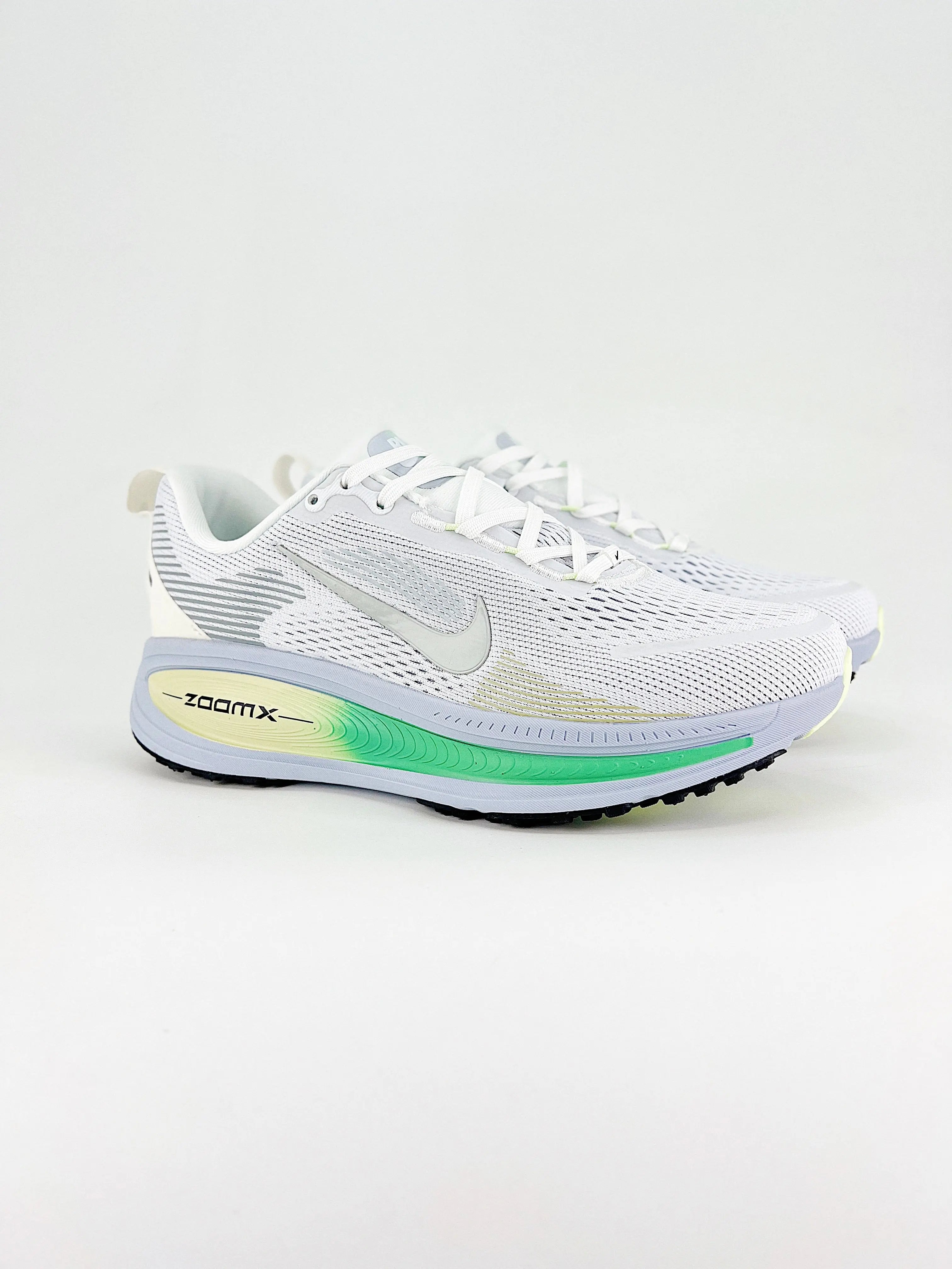 Nike VOMERO 18 COOL&BAG
