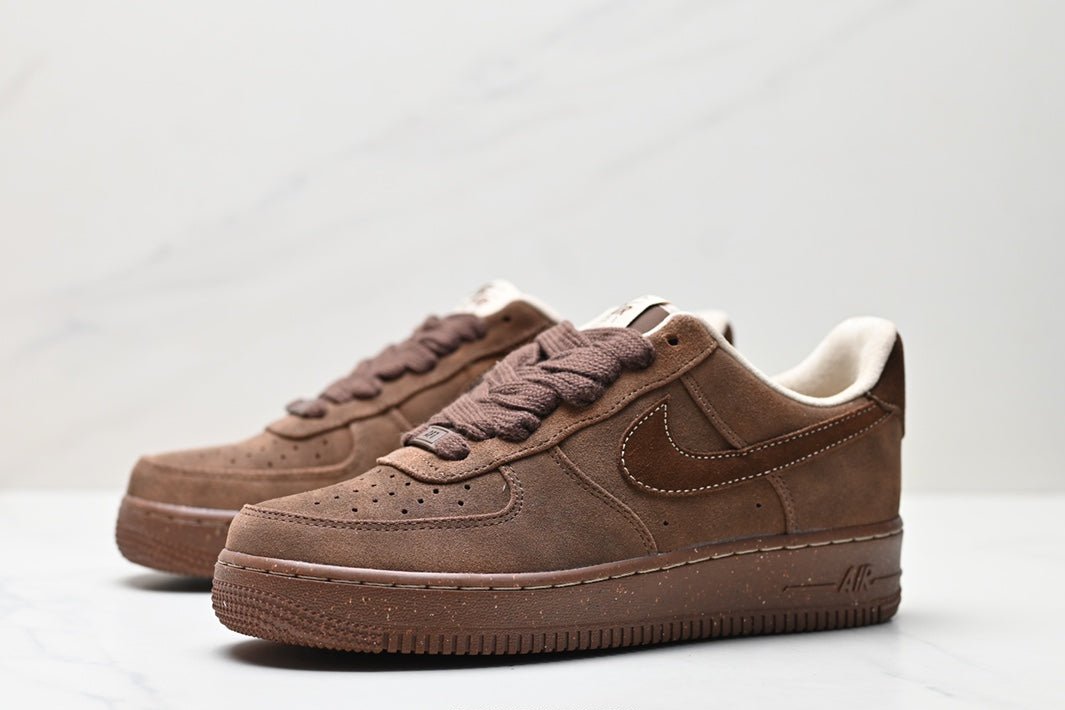 NIKE AIR FORCE 1 DAIM CACAO