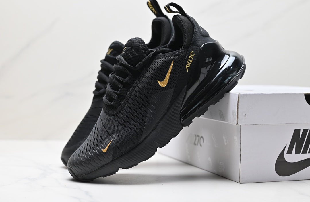 NIKE AIR MAX 270